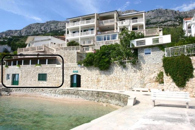 Haus Am Meer Brela Rom bilde
